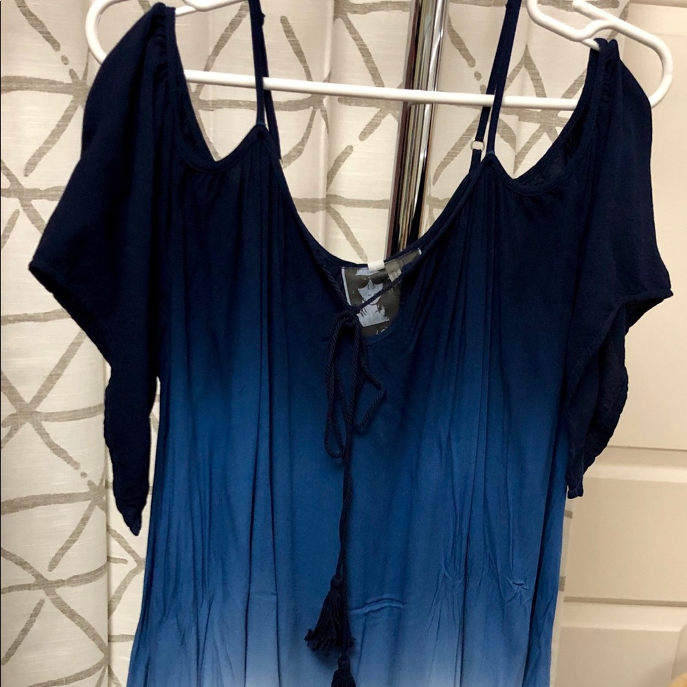 Used blue & white ombré cold shoulder summer dress